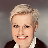 Justina  Molloy